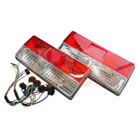   2107 Lada hátsó kristály lámpa foglalattal és tömítőgumival komplett párban Flagmus