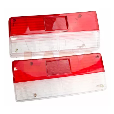 2107 Lada hátsó kristály lámpabúra párban üres csak külső búra