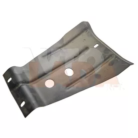 2121 Niva kartervédő középső