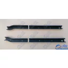 2121 Niva hosszgerenda a taposólemezen hátsó íves jobb oldali