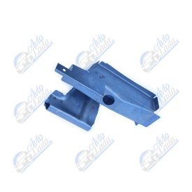   2121 Niva Váznyúlvány sárfogógumi tartó emelőbakkal jobb oldali