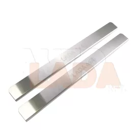   Lada Niva 3 ajtós szálcsiszolt fém küszöbdíszléc öntapadós Lada 4X4