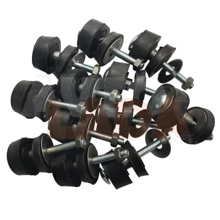 UAZ 469 fülkerögzítő garnitúra gumiágyakkal gumi